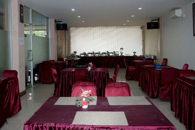 Grand Vella Hotel Pangkal Pinang Exterior photo