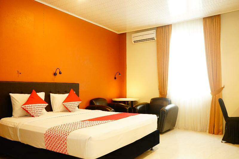 Grand Vella Hotel Pangkal Pinang Exterior photo
